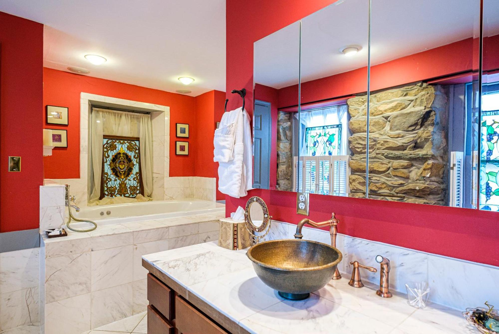 Stone Manor Boutique Inn Britain Екстер'єр фото