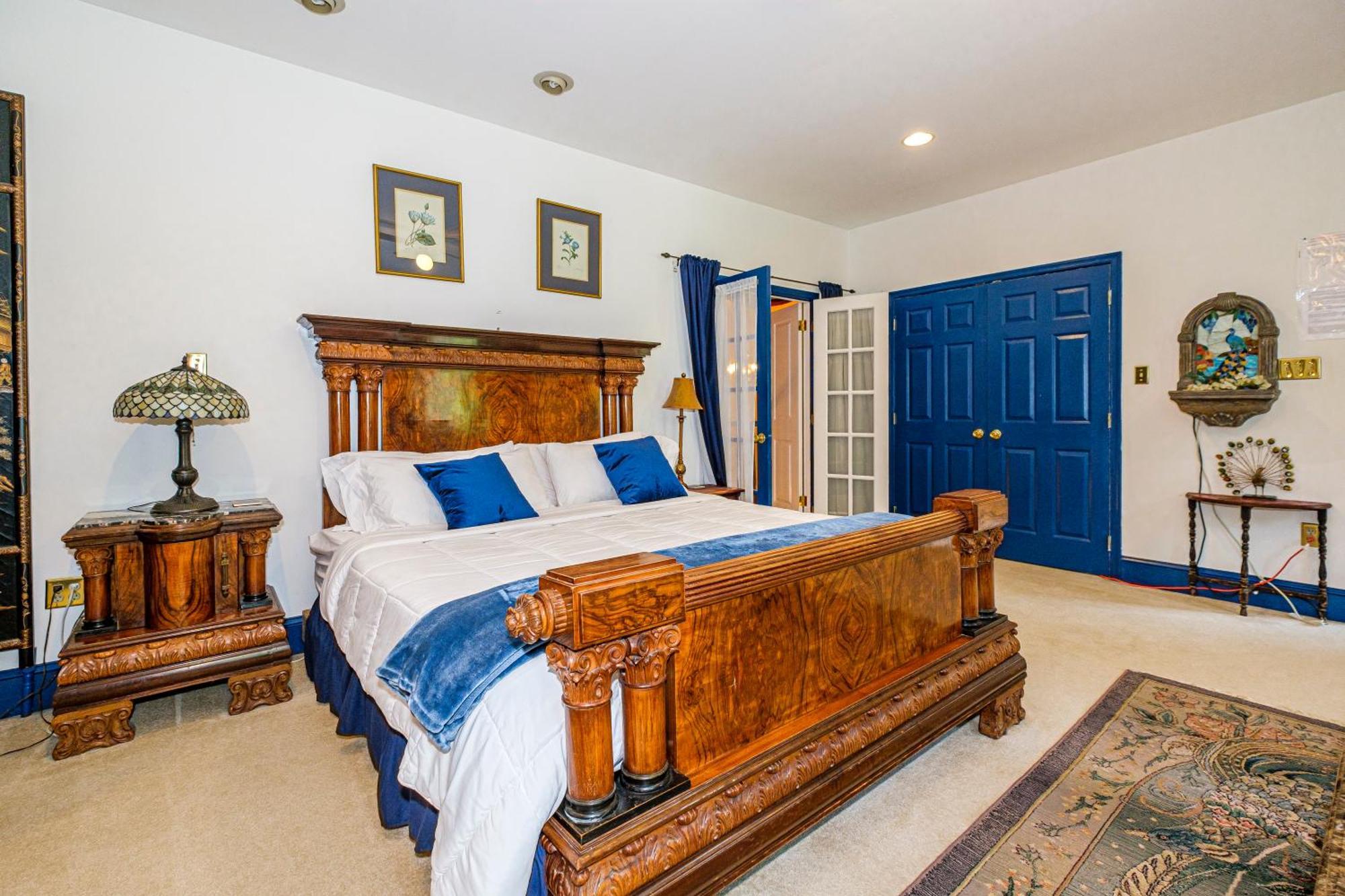 Stone Manor Boutique Inn Britain Екстер'єр фото