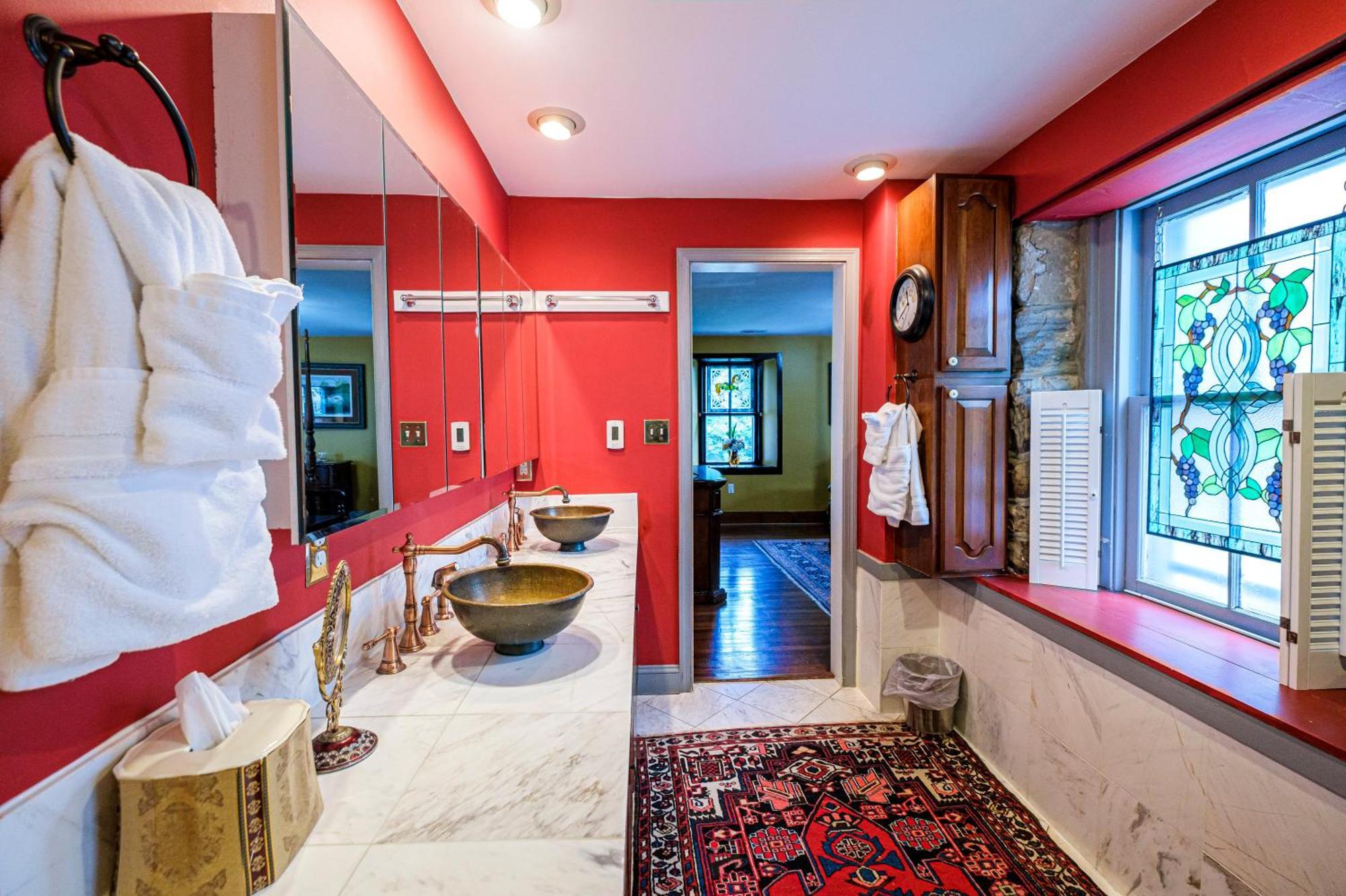 Stone Manor Boutique Inn Britain Екстер'єр фото